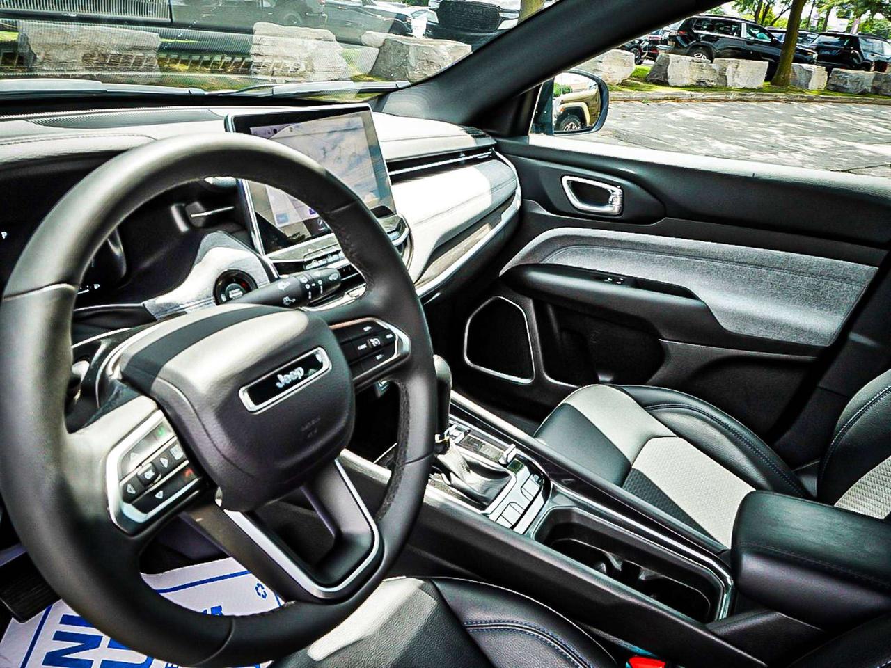 2025 Jeep Compass  Photo