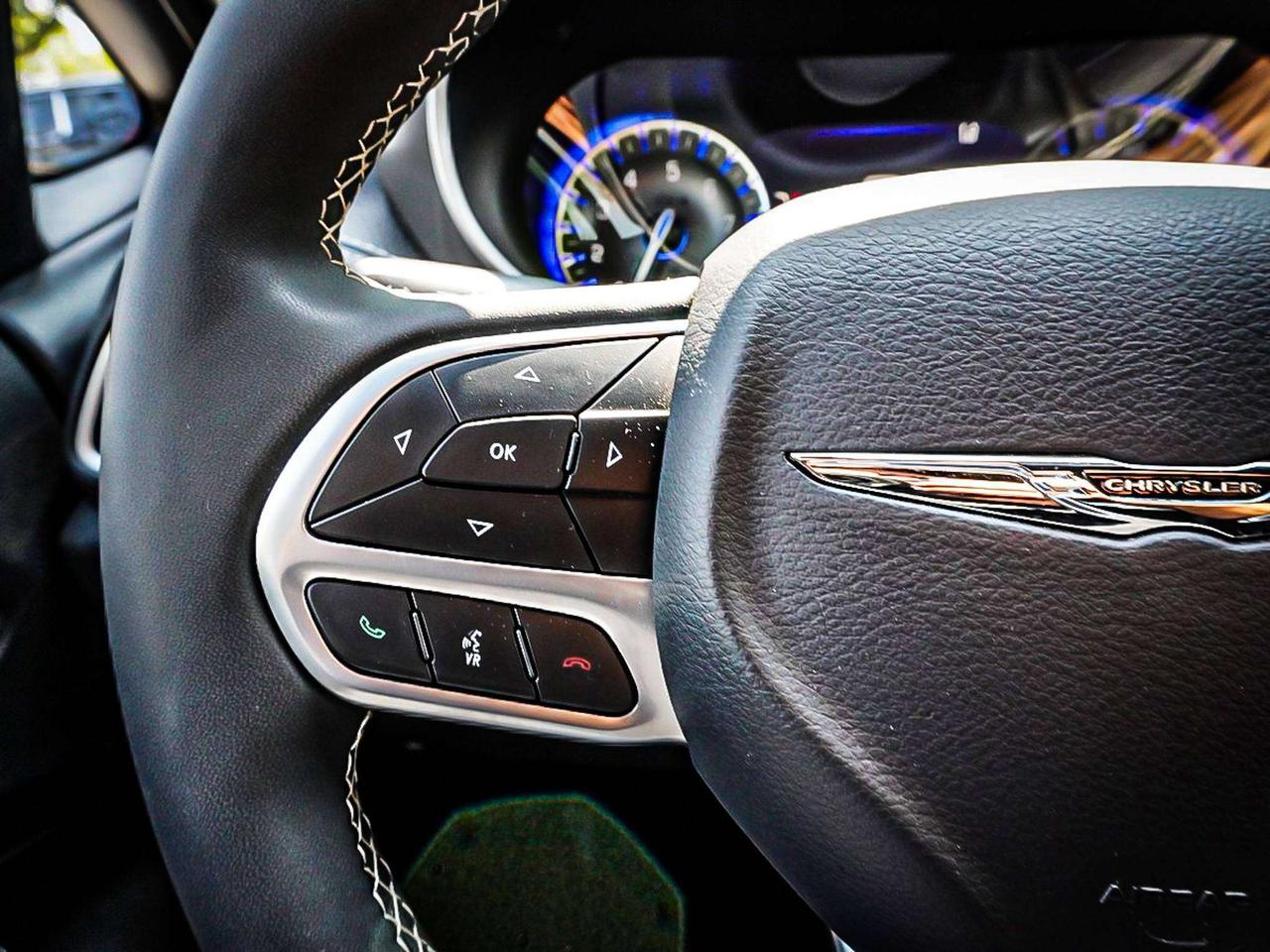 2025 Chrysler Pacifica  Photo