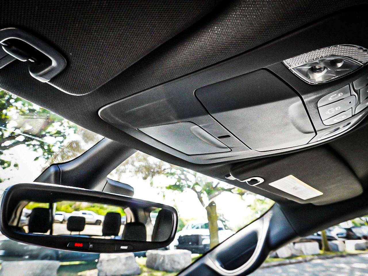 2025 Chrysler Pacifica  Photo