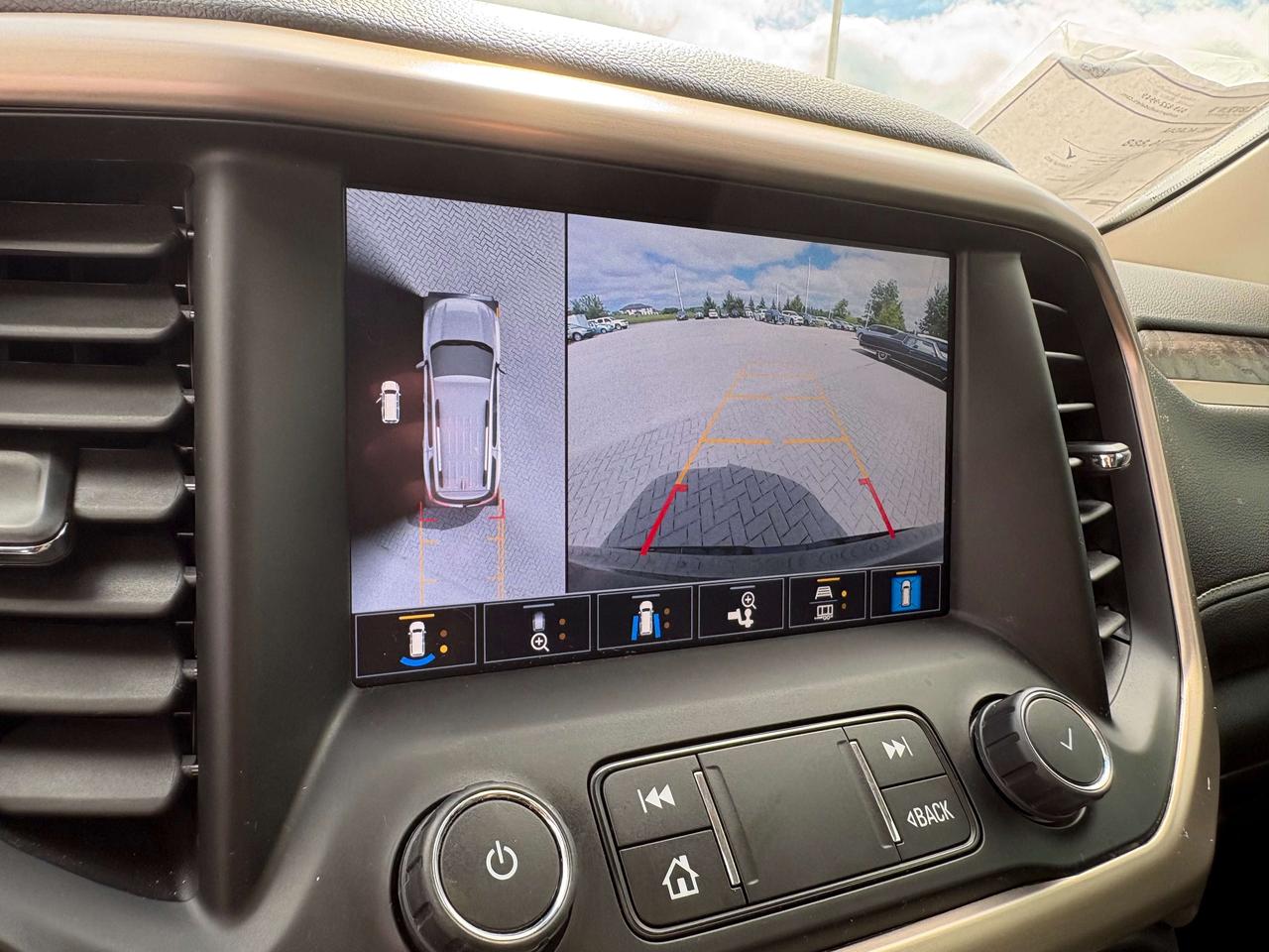 2023 GMC Acadia Denali AWD   Nav.   Sunroof   Heated/Cooled Seats Photo