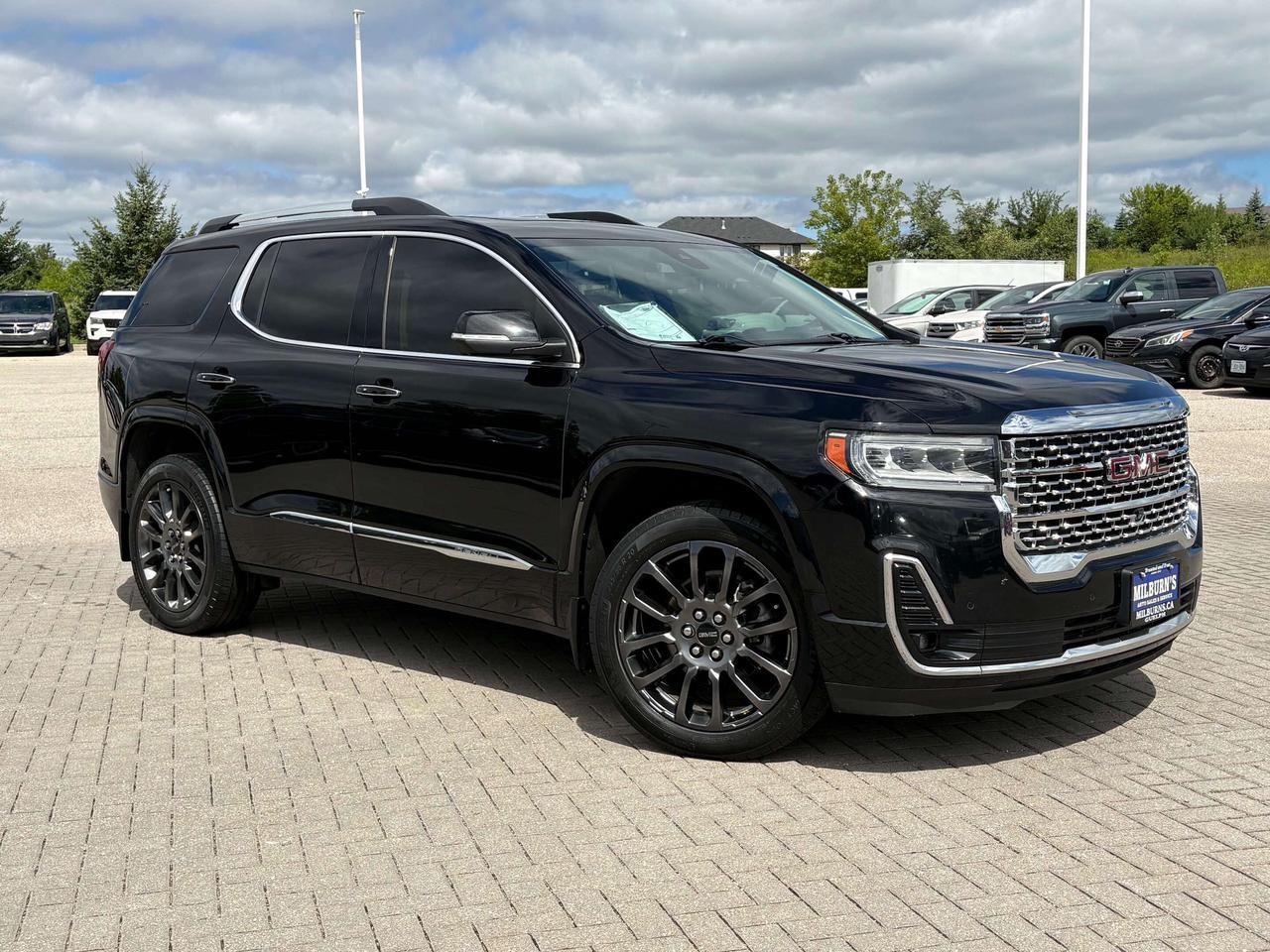 2023 GMC Acadia Denali AWD   Nav.   Sunroof   Heated/Cooled Seats Photo