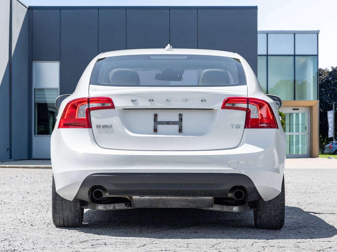 2012 Volvo S60 T5  TRADE IN  AS TRADED  AS IS Photo