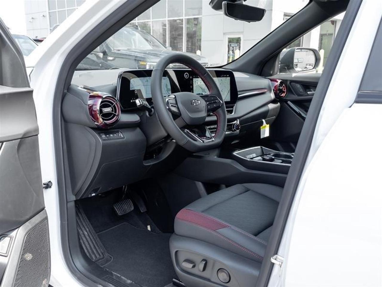 2027 Chevrolet Equinox RS 4dr All-Wheel Drive Photo