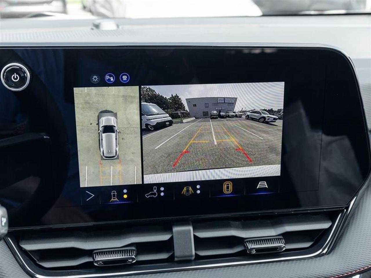 2027 Chevrolet Equinox RS 4dr All-Wheel Drive Photo
