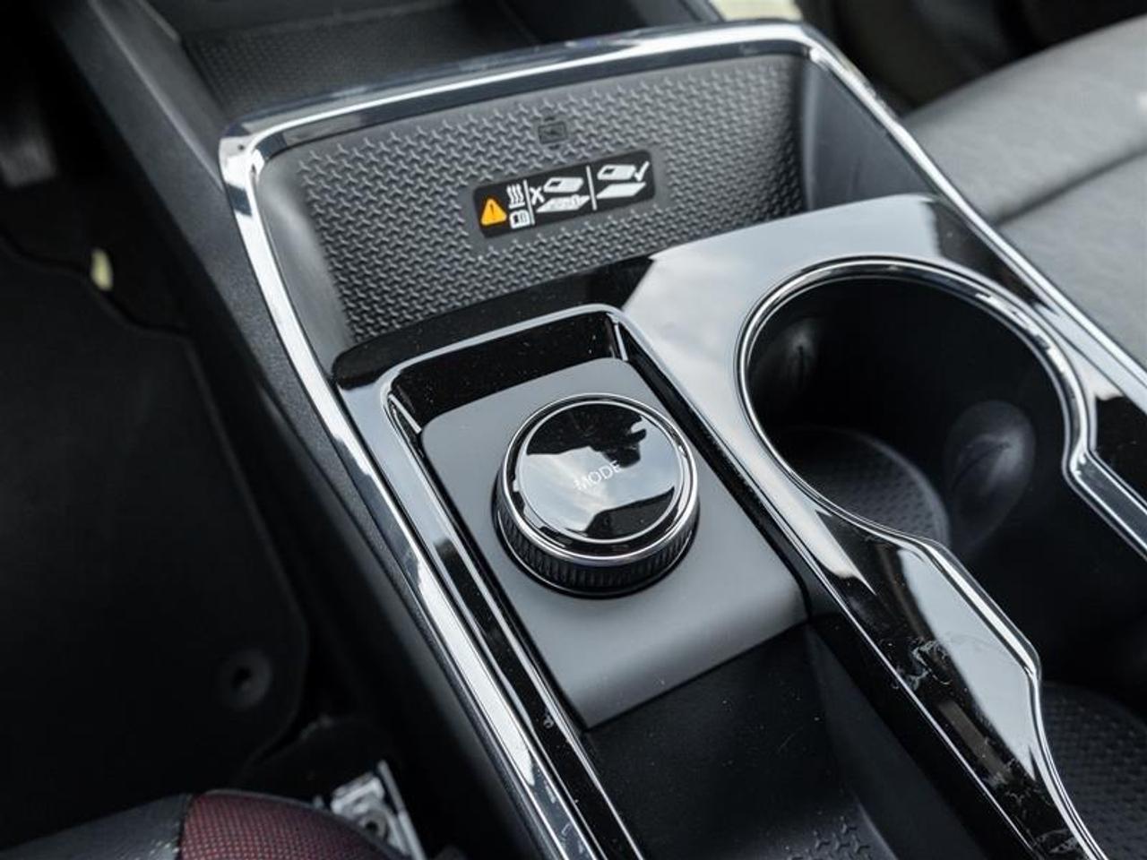 2027 Chevrolet Equinox RS 4dr All-Wheel Drive Photo