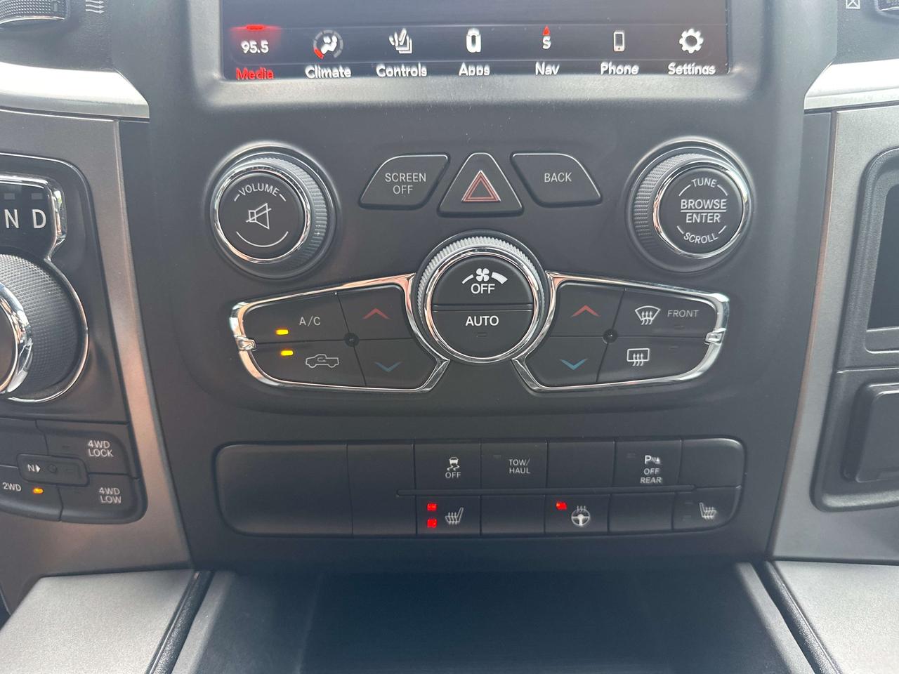 2022 RAM 1500 Warlock Photo