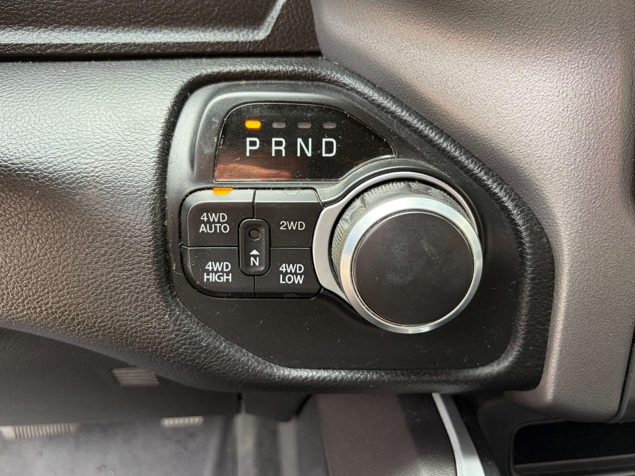 2022 RAM 1500 BIG HORN LEVEL 2 EQUIPMENT, HEMI, NAVI, 20" Photo