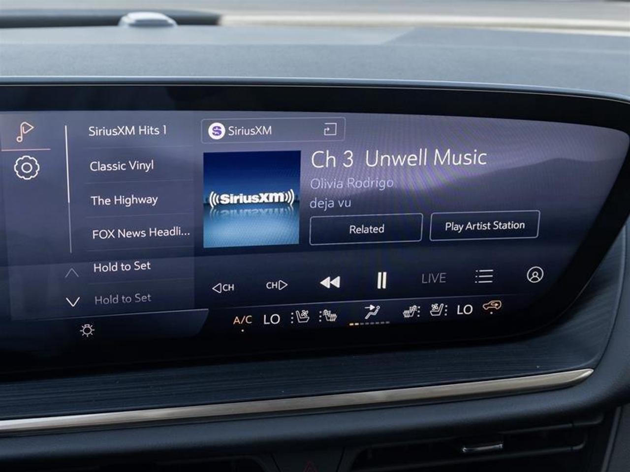2026 Buick Envision Avenir 4dr All-Wheel Drive Photo