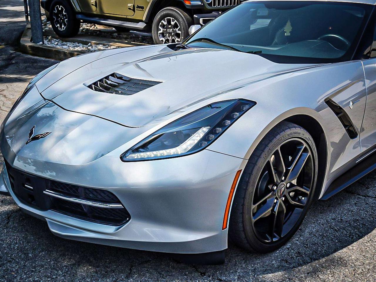 2019 Chevrolet Corvette  Photo4