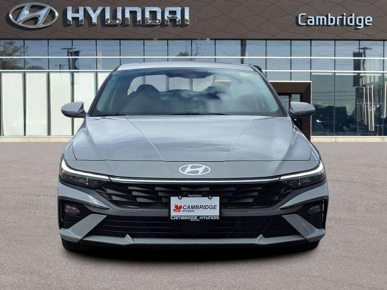 2025 Hyundai Elantra Luxury   NO ACCIDENTS LEATHER BOSE 4.5L/100KM Photo