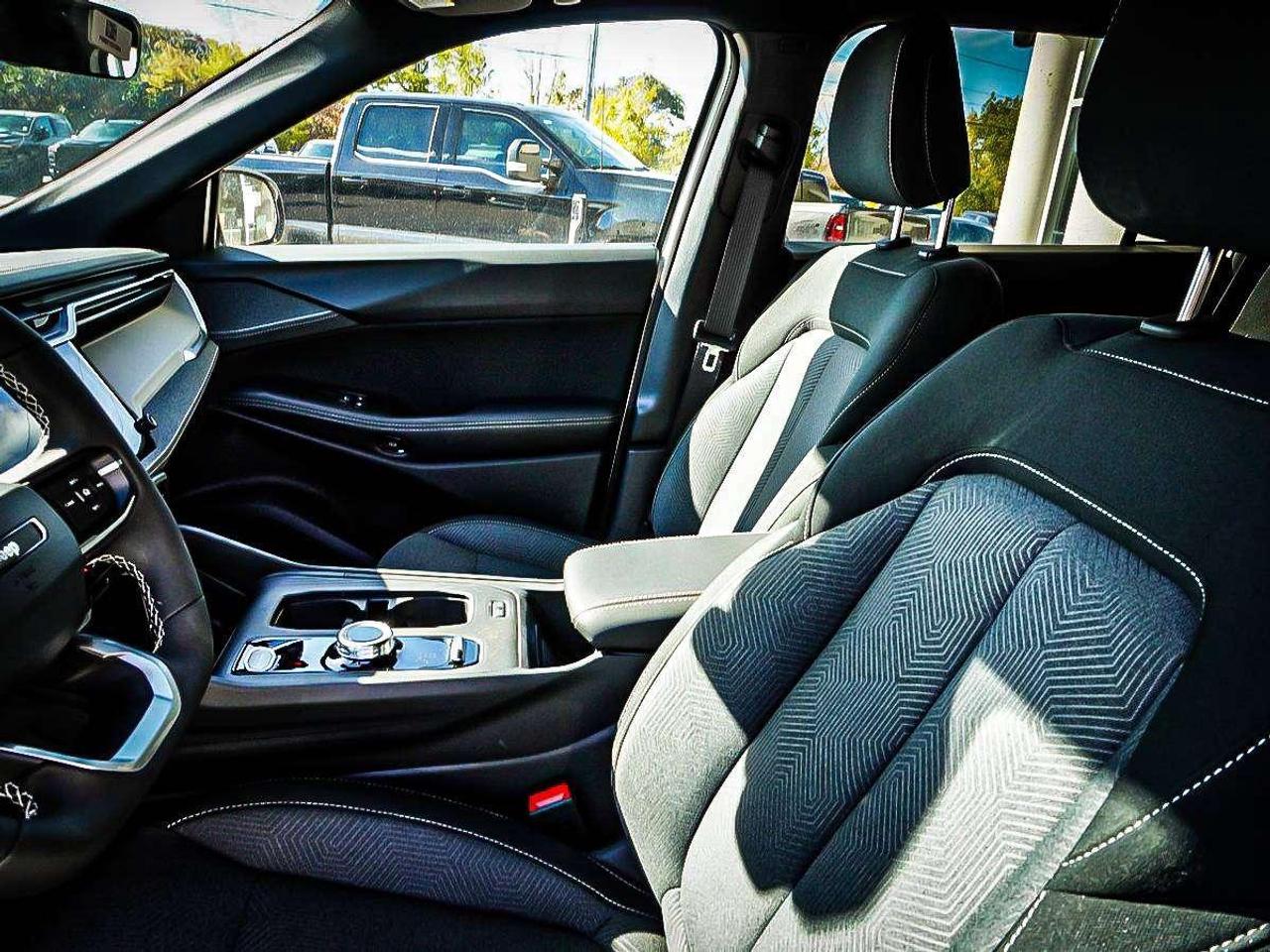 2026 Jeep Cherokee  Photo