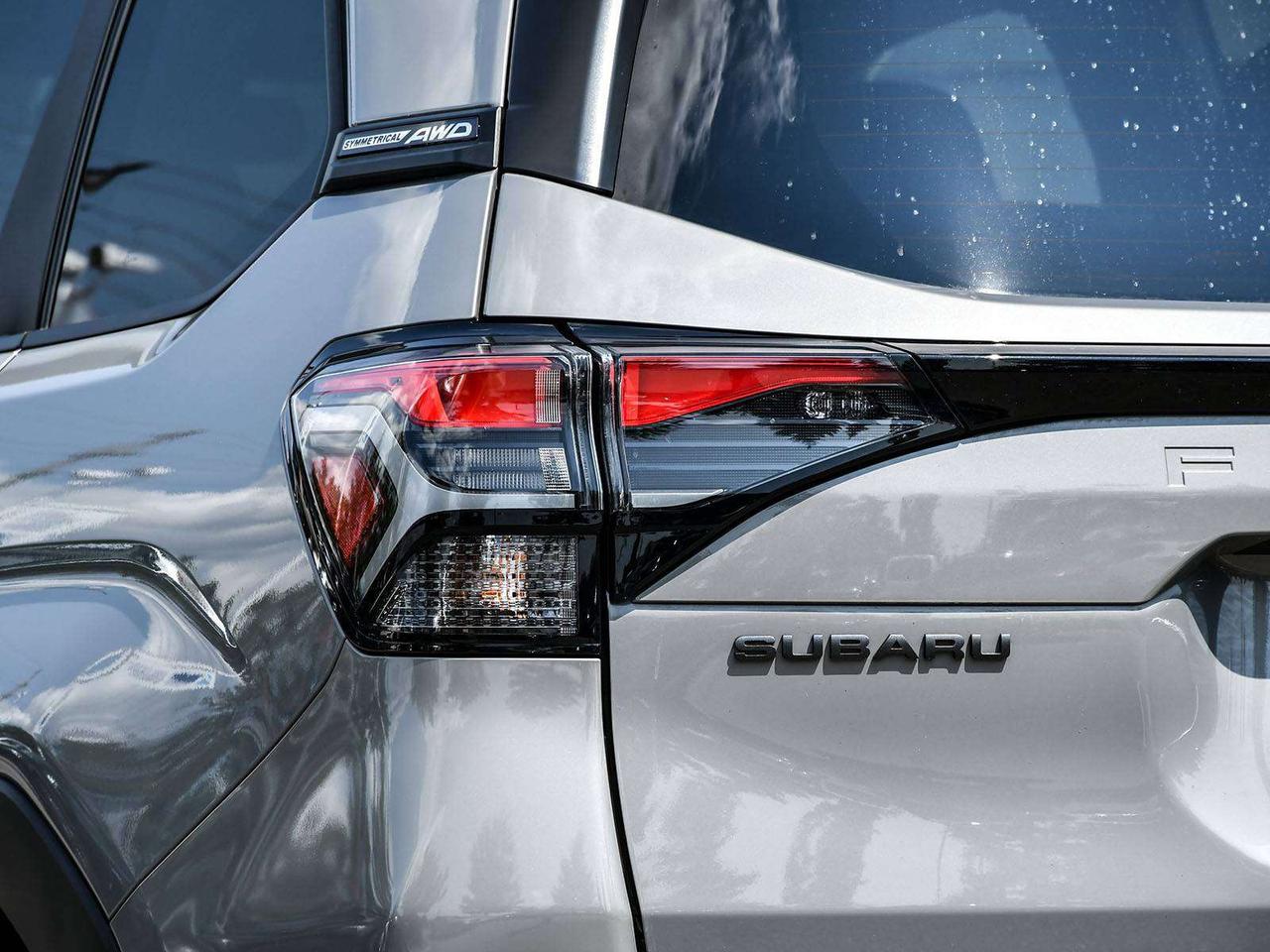 2025 Subaru Forester LIMITED   1OWNER   NAV   CRUISE   SUNROOF  CARPLAY Photo