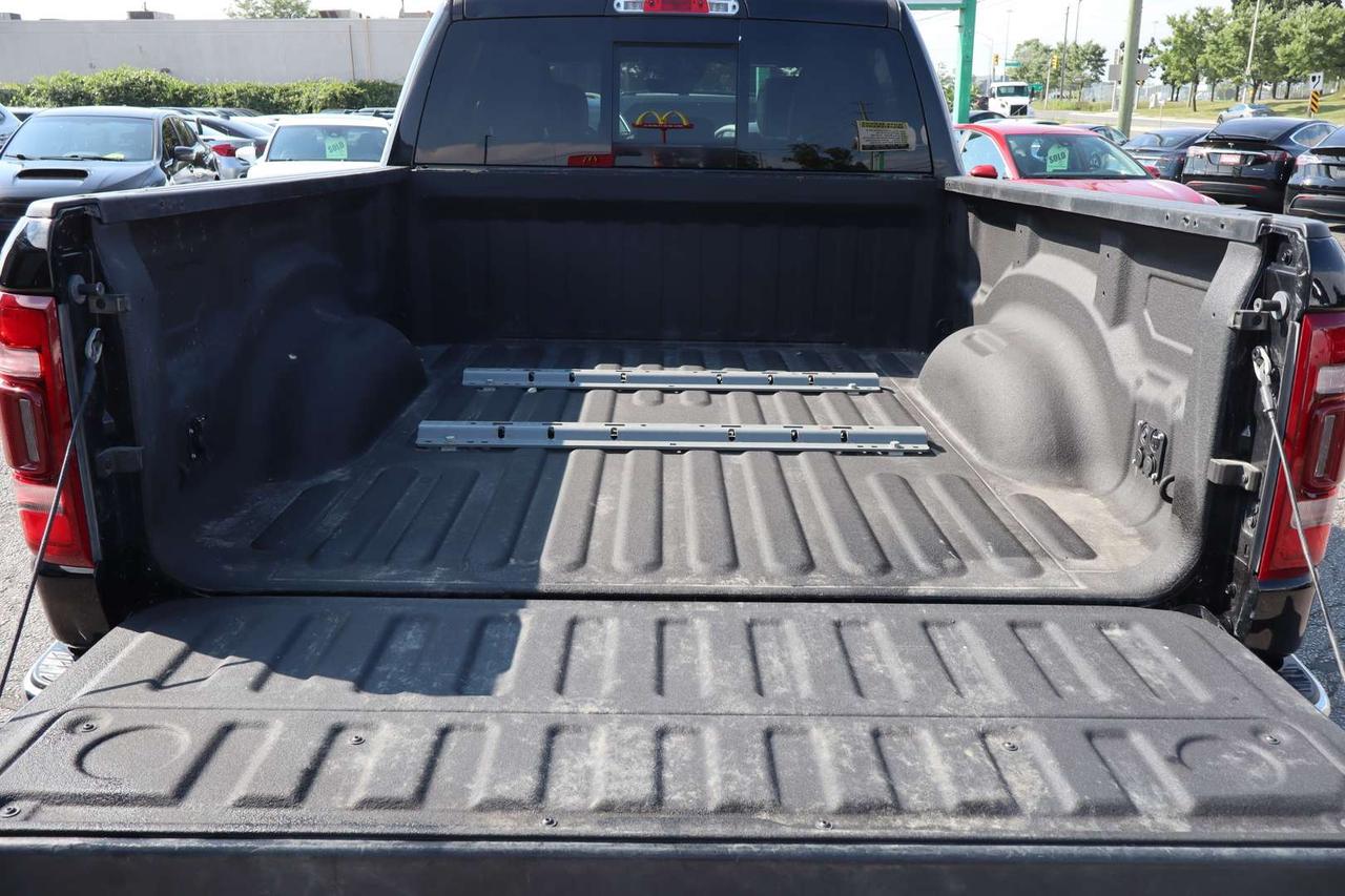 2022 RAM 1500 Limited Crew Cab 4WD   No Accident   Ecodiesel Photo