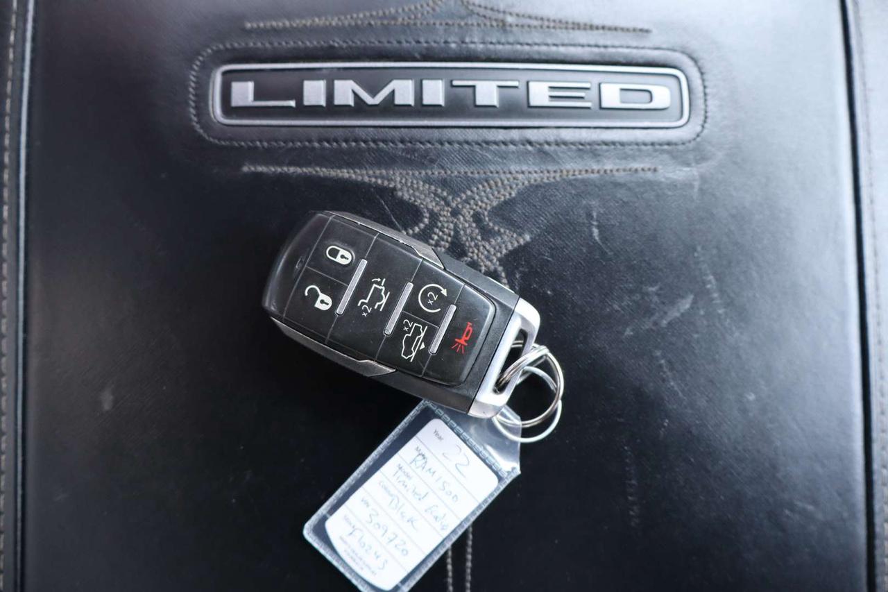 2022 RAM 1500 Limited Crew Cab 4WD   No Accident   Ecodiesel Photo