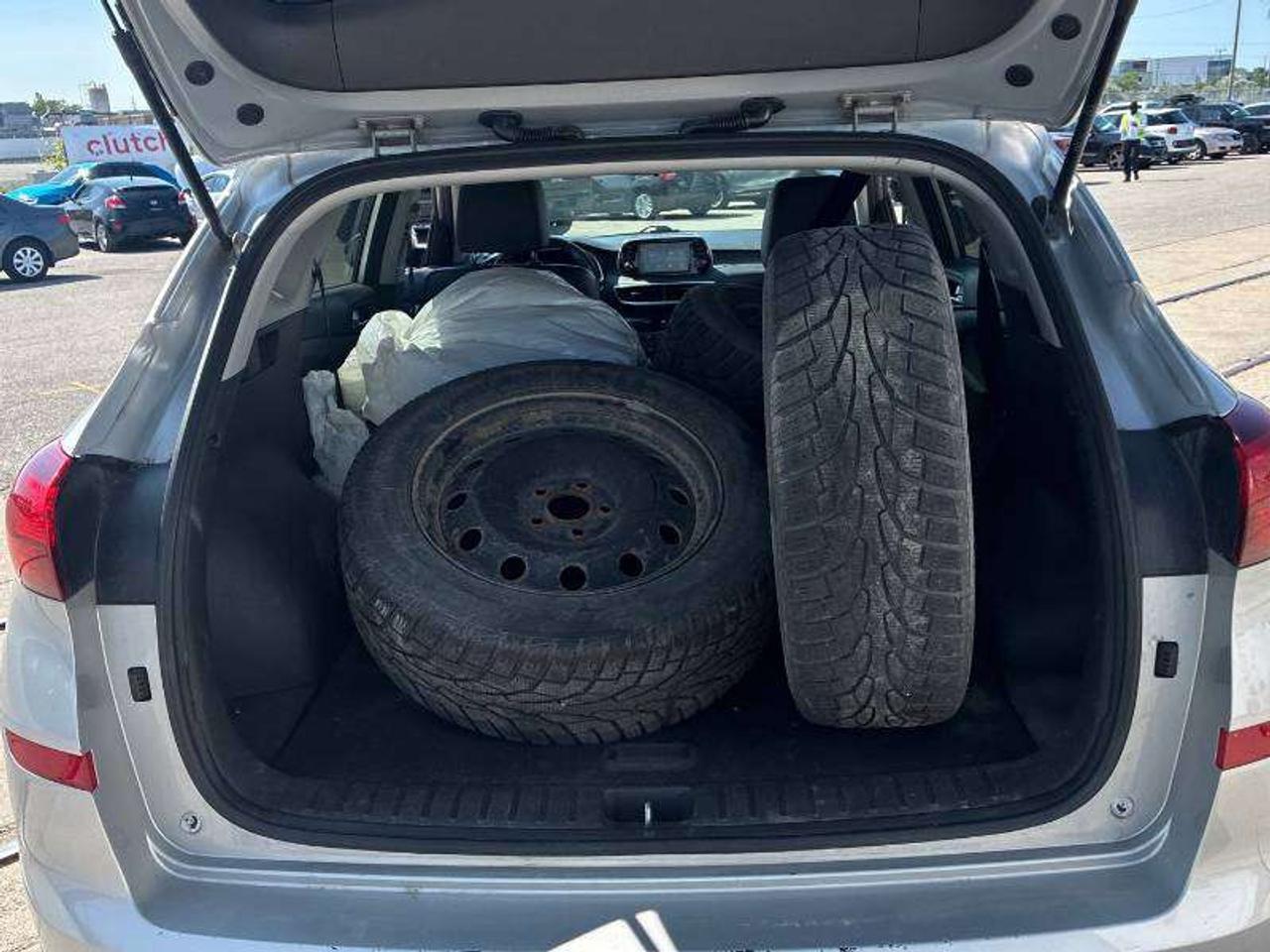 2020 Hyundai Tucson Preferred l AWD l Upgd Pkg l Winter Wheel Included Photo