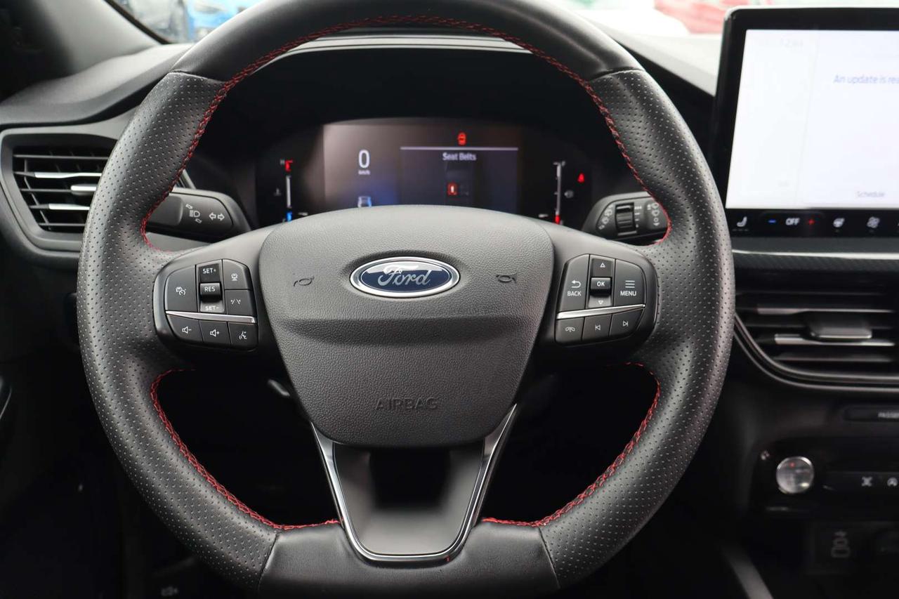 2024 Ford Escape ST-Line AWD   No Accident   Clean Carfax   Leather   Nav Photo