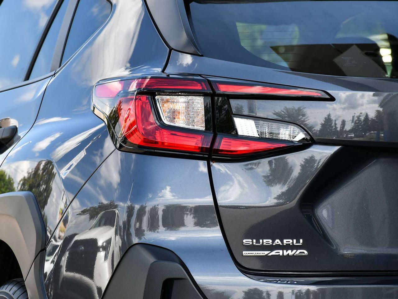 2025 Subaru Crosstrek AWD   1OWNER   CLEAN CARFAX   DEMO   CRUISE   CAM Photo