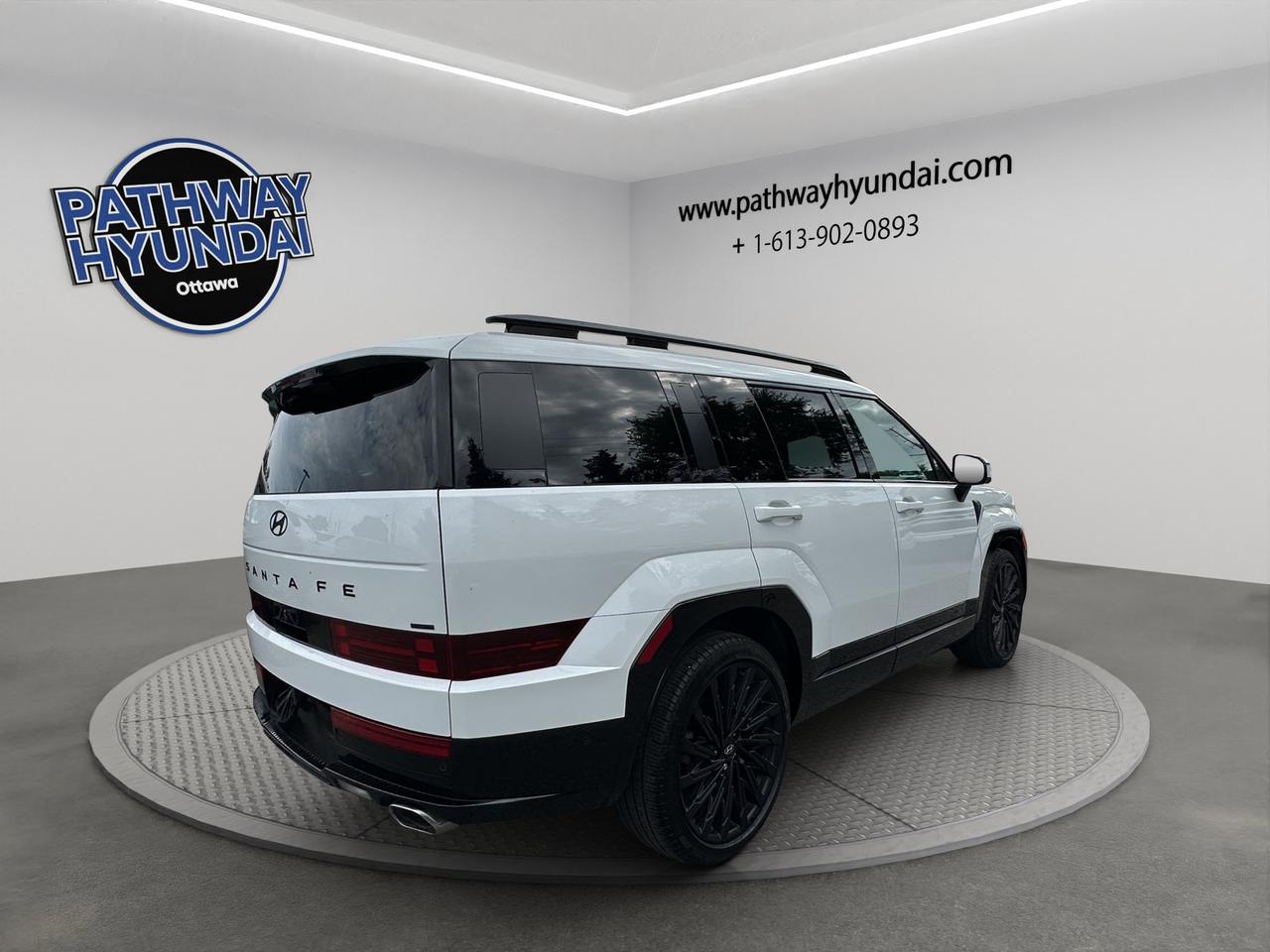 2024 Hyundai Santa Fe Ultimate Calligraphy | Reverse Cam | Heated Seats Photo