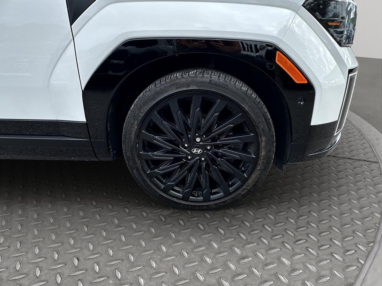 2024 Hyundai Santa Fe Ultimate Calligraphy | Reverse Cam | Heated Seats Photo