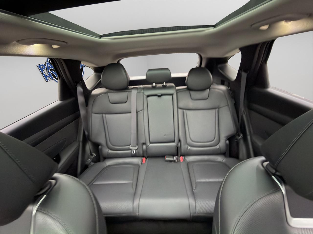 2026 Hyundai Tucson Hybrid Ultimate | Lane Departure Warning | Adaptive Cruise Control | Remote Engine Start | Pan Roof Photo