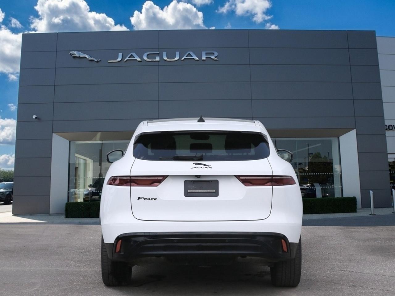 2023 Jaguar F-PACE S Photo