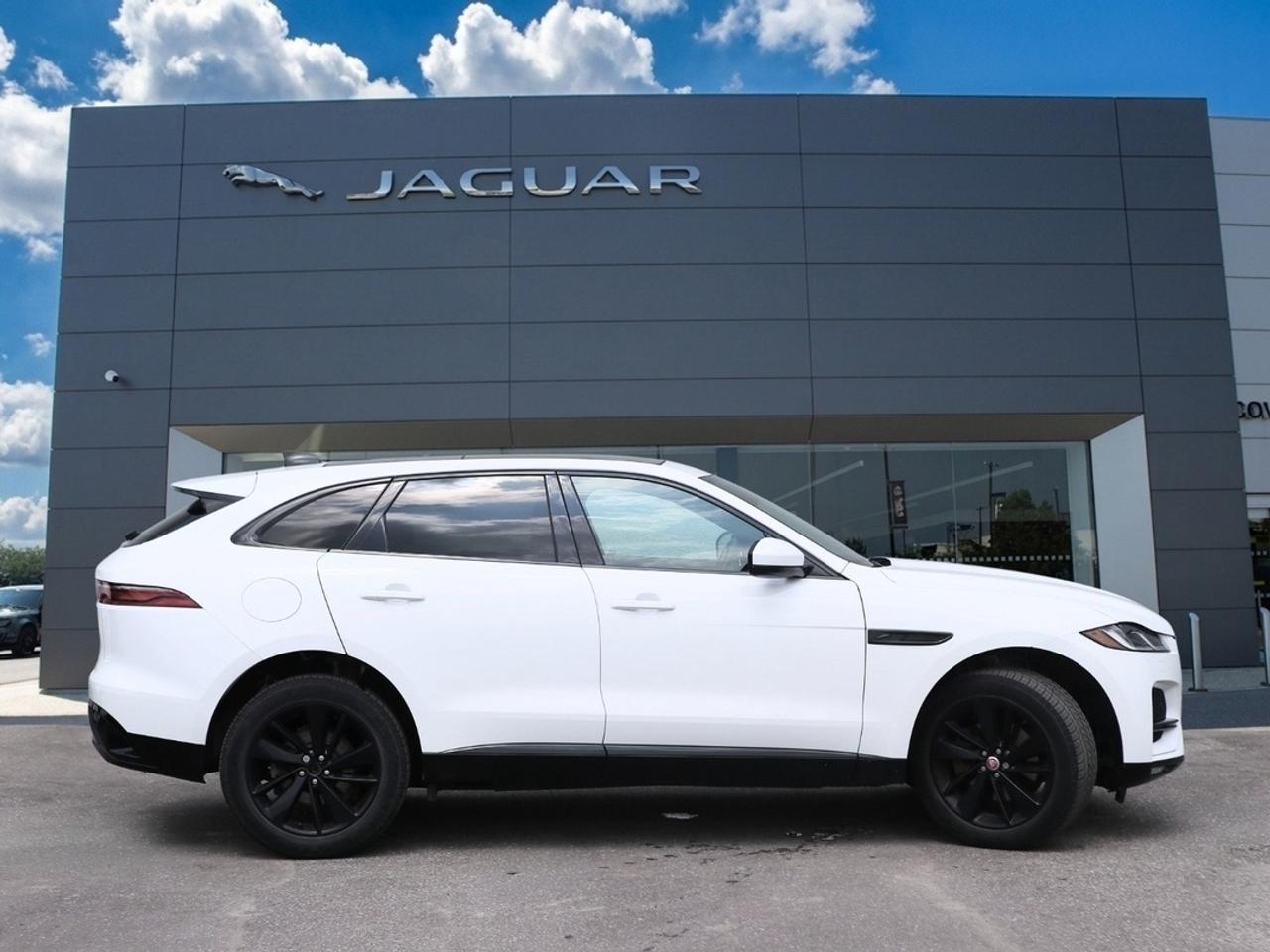 2023 Jaguar F-PACE S Photo