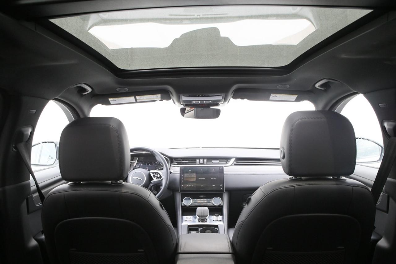 2023 Jaguar F-PACE S Photo