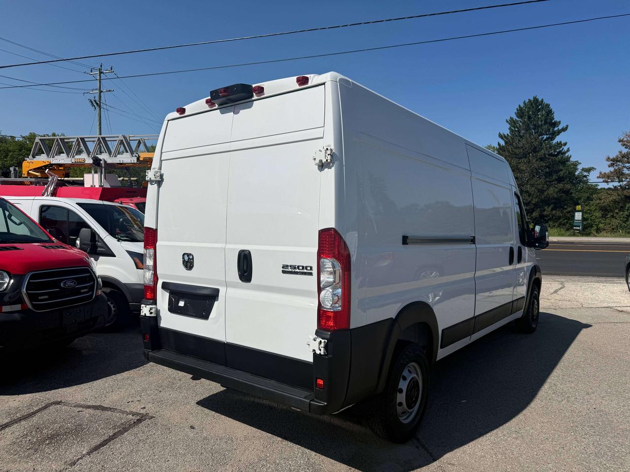 2023 RAM ProMaster 159 w/b, only 68,000 Kms. Photo