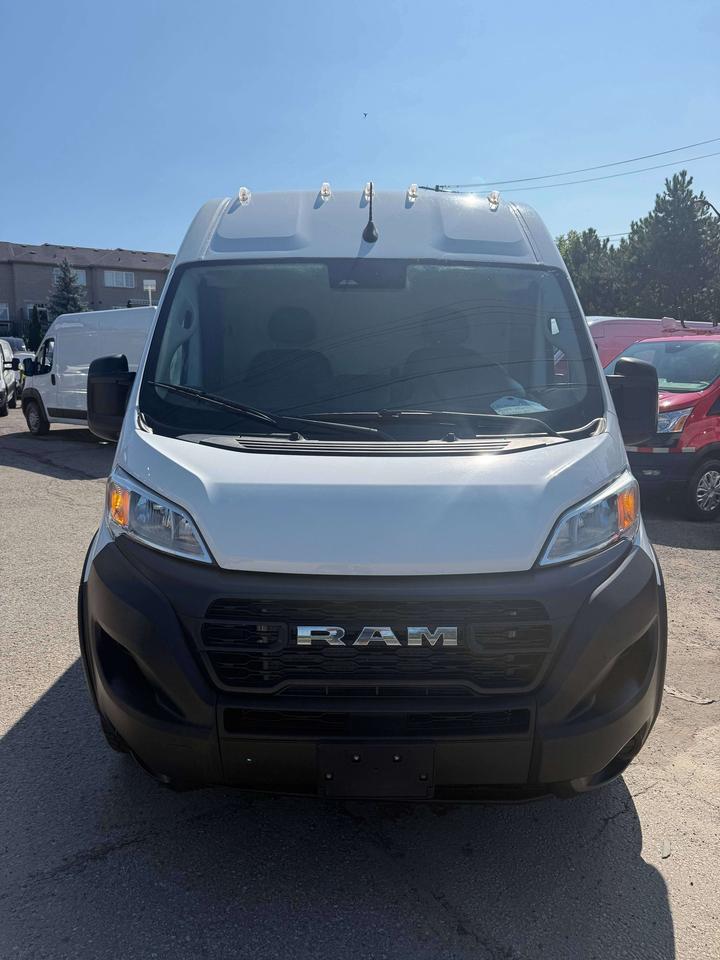 2023 RAM ProMaster 159 w/b, only 68,000 Kms. Photo