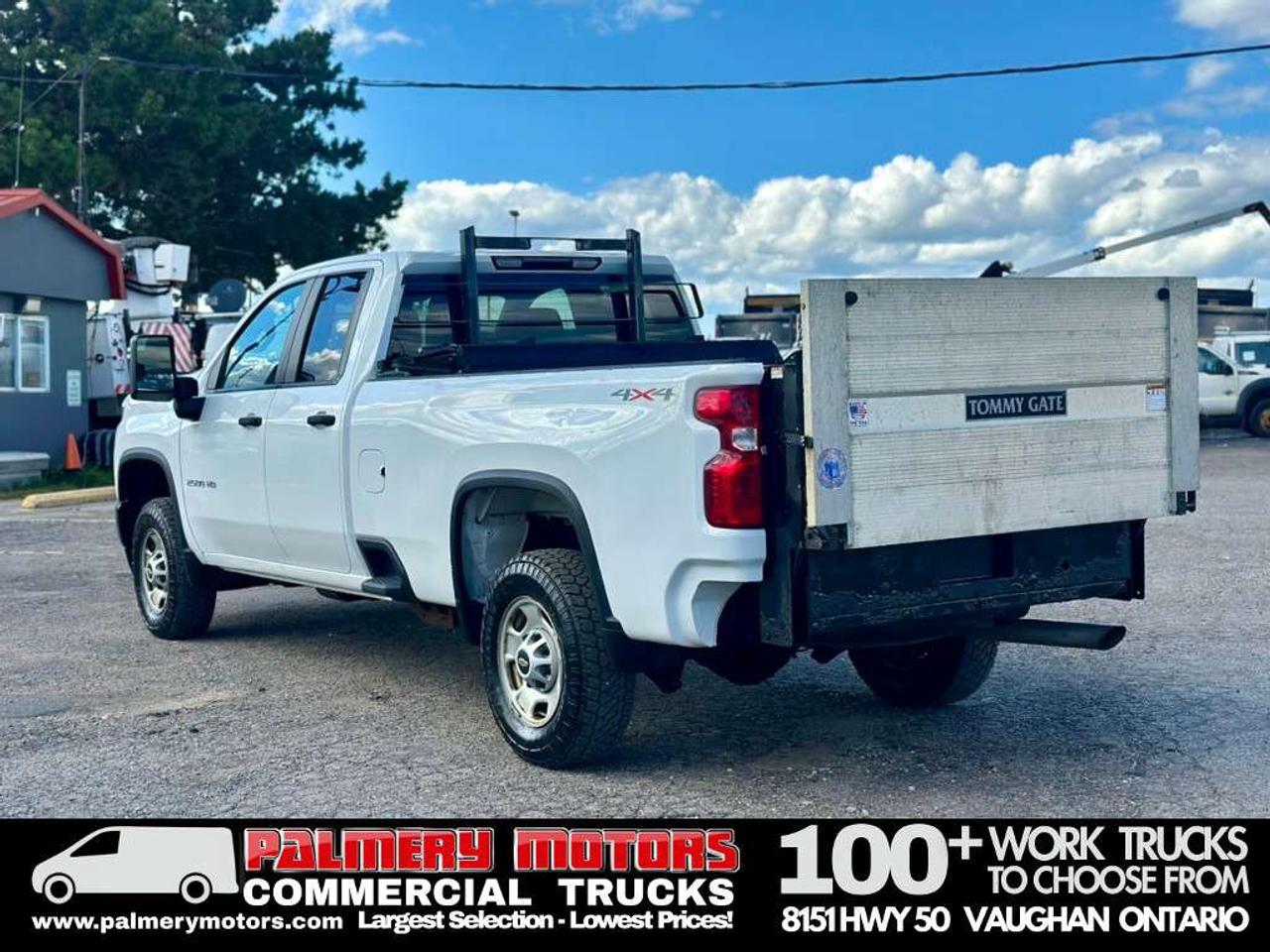 2022 Chevrolet SILVERADO 2500HD Double Cab 4X4 8FT Box + Tailgate Photo