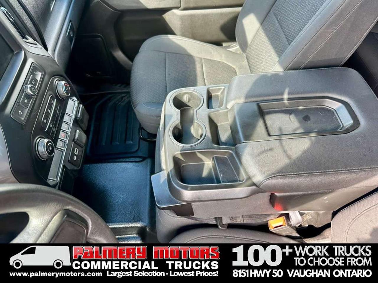 2022 Chevrolet SILVERADO 2500HD Double Cab 4X4 8FT Box + Tailgate Photo