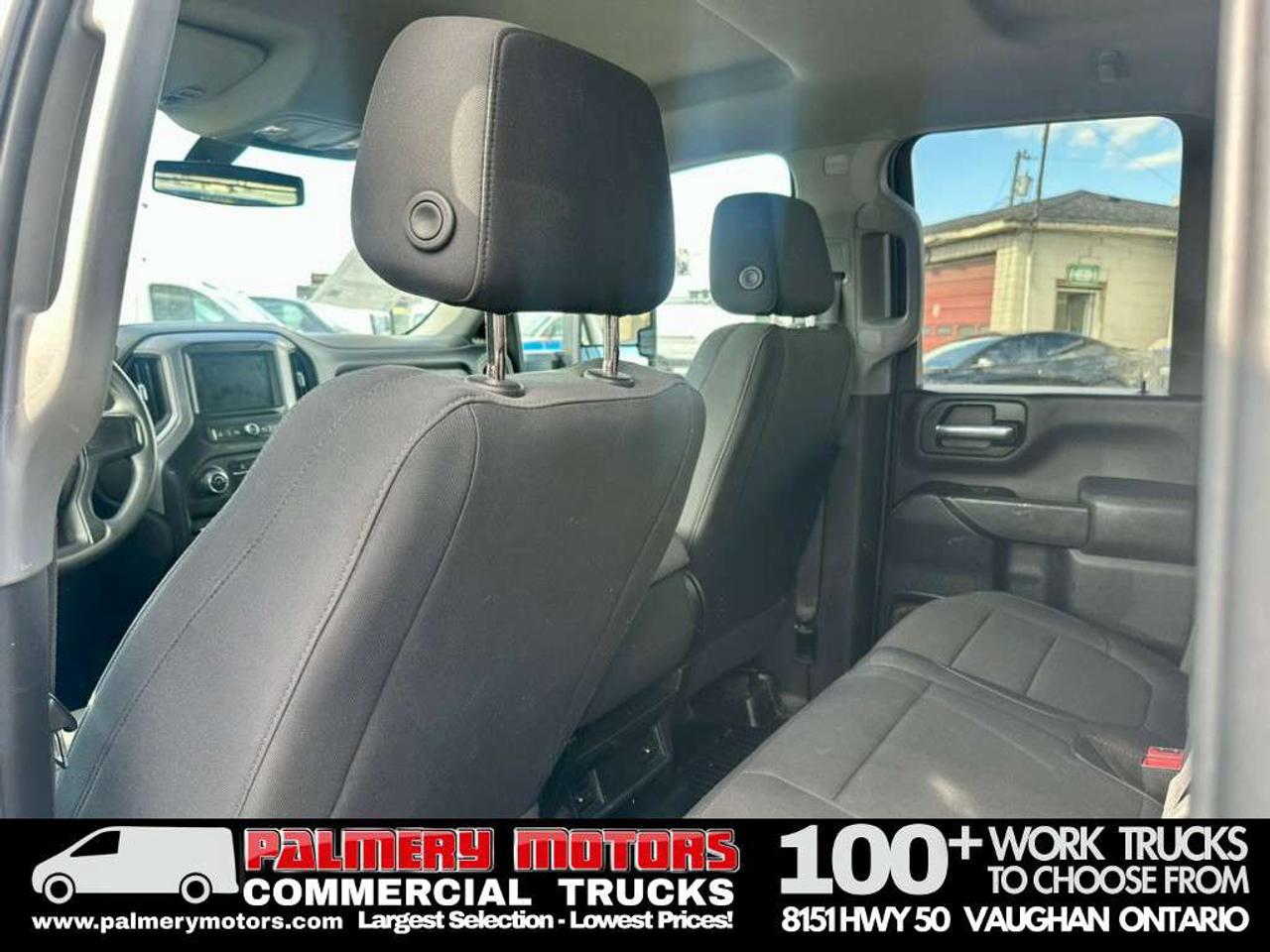 2022 Chevrolet SILVERADO 2500HD Double Cab 4X4 8FT Box + Tailgate Photo