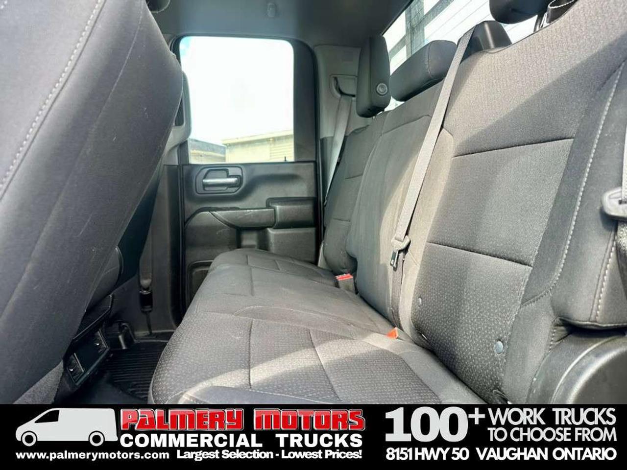 2022 Chevrolet SILVERADO 2500HD Double Cab 4X4 8FT Box + Tailgate Photo
