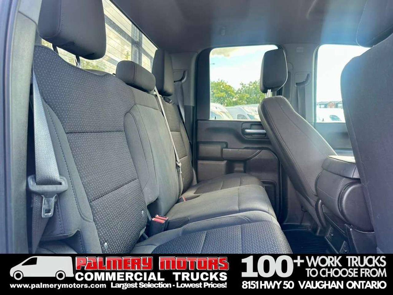 2022 Chevrolet SILVERADO 2500HD Double Cab 4X4 8FT Box + Tailgate Photo
