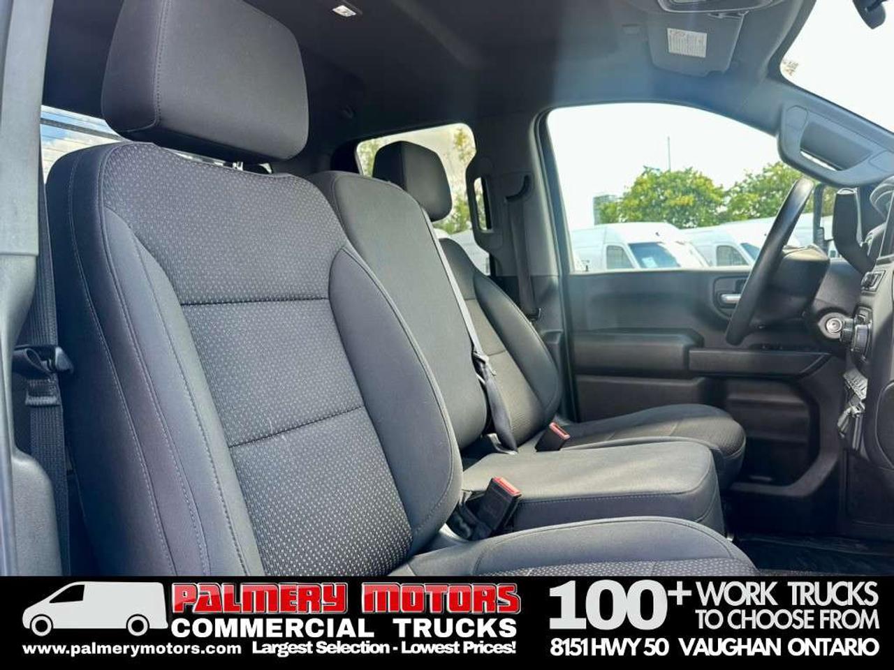 2022 Chevrolet SILVERADO 2500HD Double Cab 4X4 8FT Box + Tailgate Photo