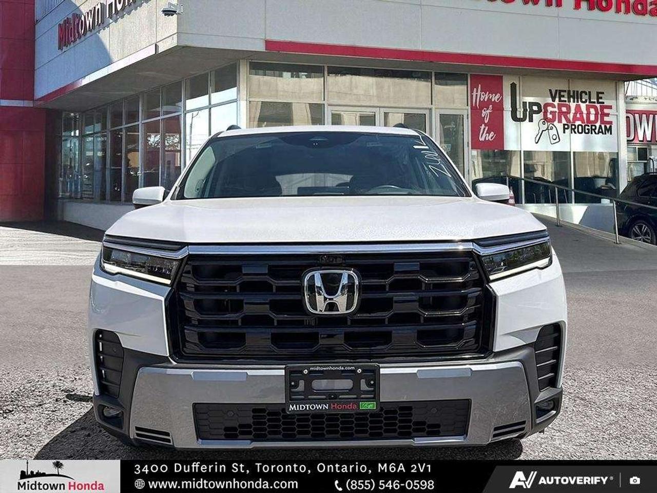 2026 Honda Pilot Touring AWD Photo2
