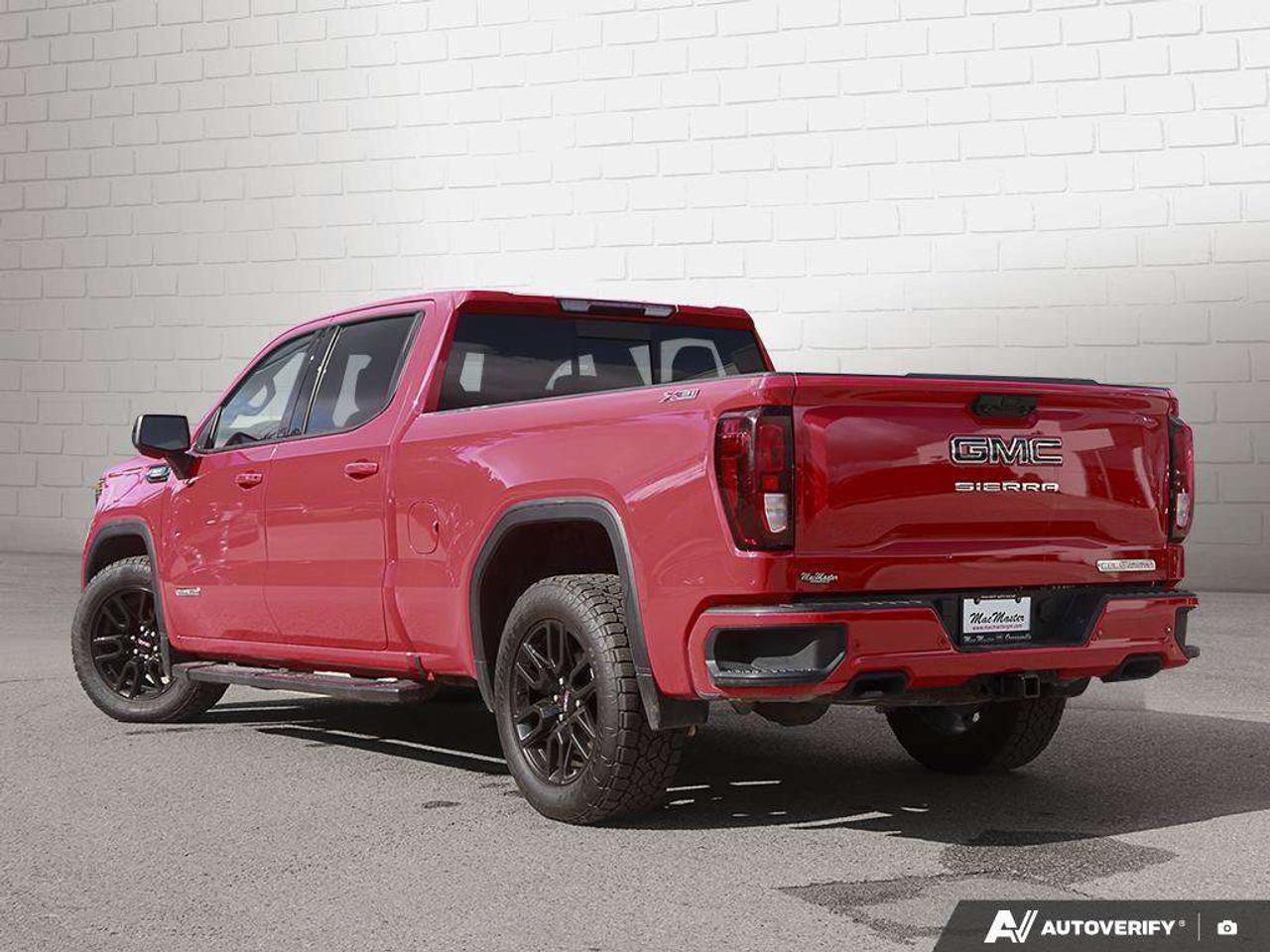 2024 GMC Sierra 1500 ELEVATION, 3.0L DIESEL V6, 4X4, X31, ALLOYS, LEATHER, 1-OWNER, MACMASTER ORIGINAL, CERTIFIED PREOWNED! Photo