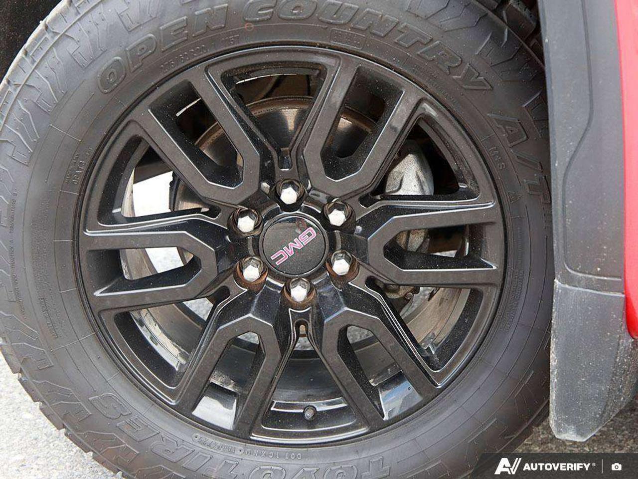 2024 GMC Sierra 1500 ELEVATION, 3.0L DIESEL V6, 4X4, X31, ALLOYS, LEATHER, 1-OWNER, MACMASTER ORIGINAL, CERTIFIED PREOWNED! Photo