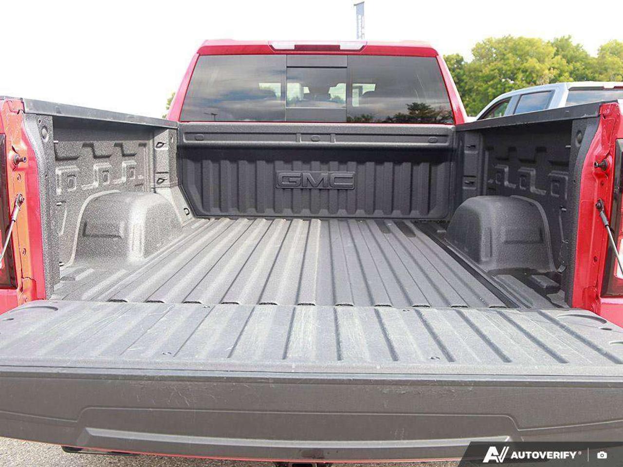 2024 GMC Sierra 1500 ELEVATION, 3.0L DIESEL V6, 4X4, X31, ALLOYS, LEATHER, 1-OWNER, MACMASTER ORIGINAL, CERTIFIED PREOWNED! Photo