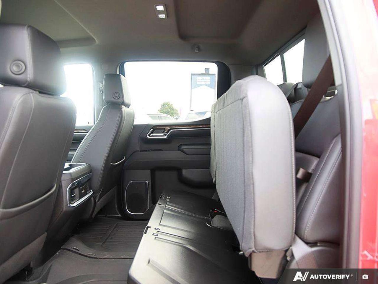 2024 GMC Sierra 1500 ELEVATION, 3.0L DIESEL V6, 4X4, X31, ALLOYS, LEATHER, 1-OWNER, MACMASTER ORIGINAL, CERTIFIED PREOWNED! Photo