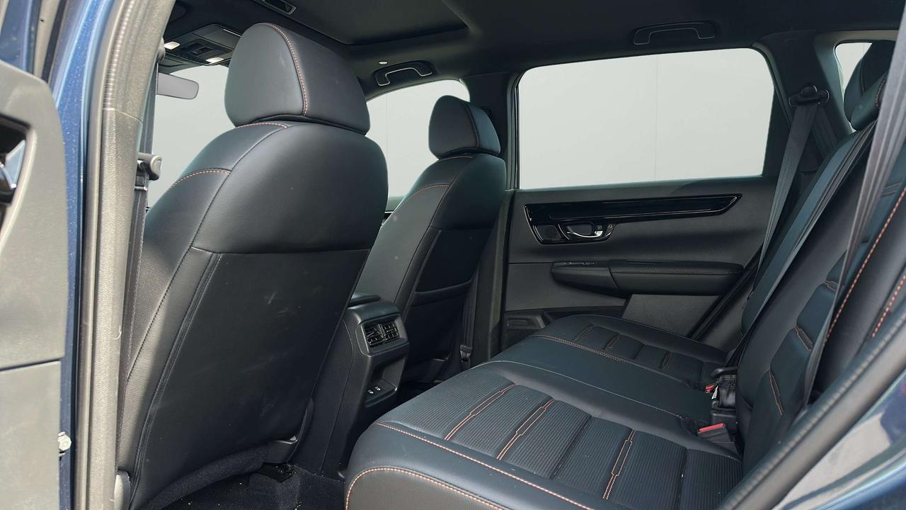 2026 Honda CR-V Touring Photo