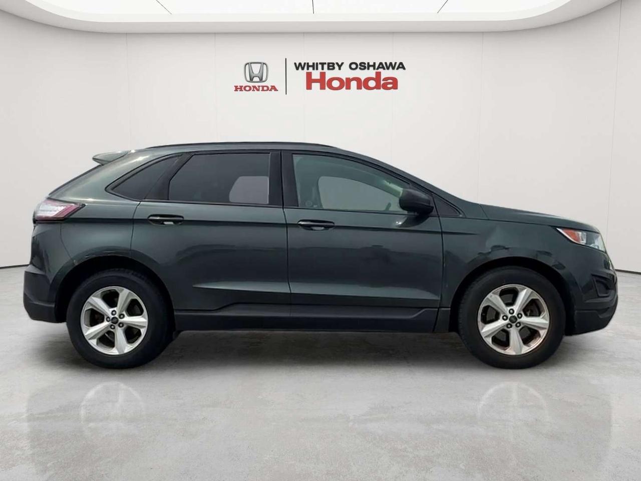 2015 Ford Edge SE Photo
