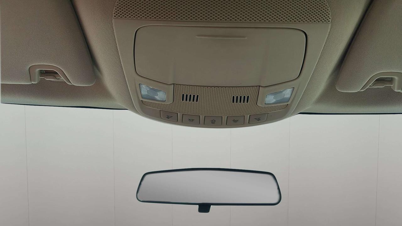 2015 Ford Edge SE Photo