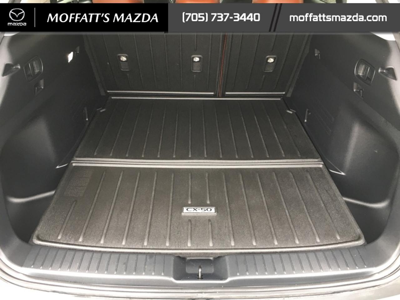 2024 Mazda CX-50 GT Turbo Photo
