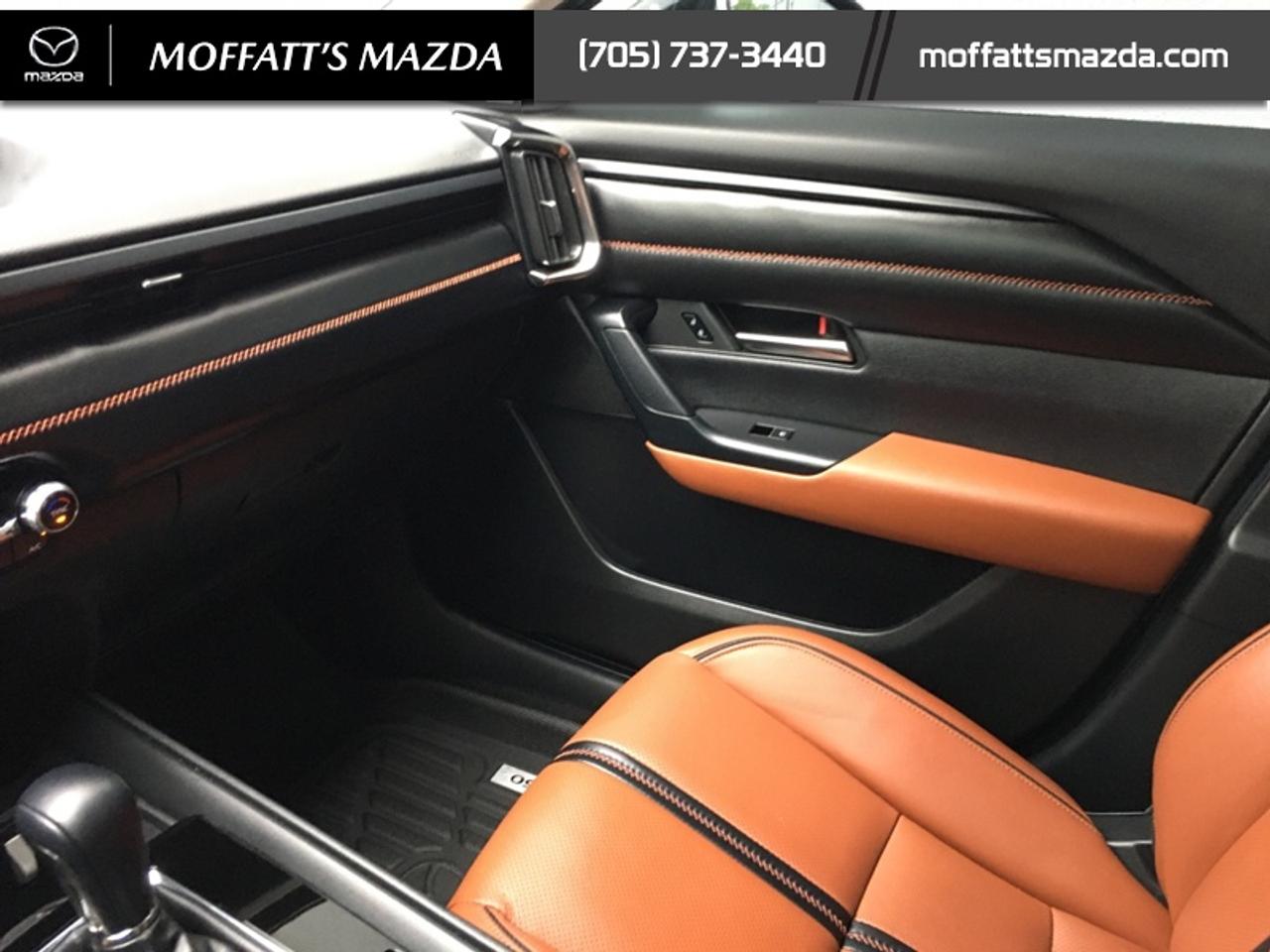2024 Mazda CX-50 GT Turbo Photo