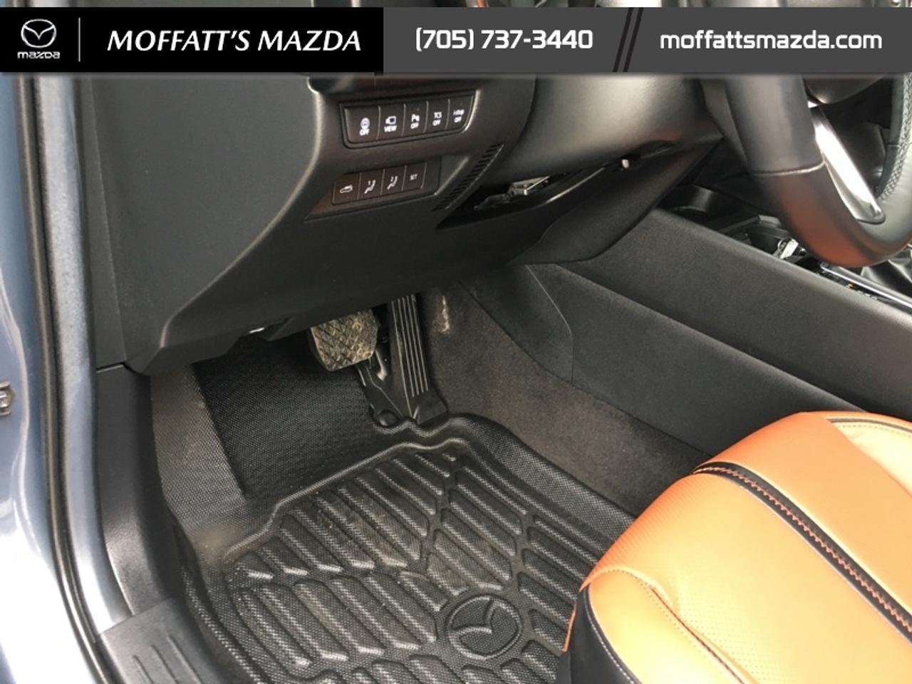 2024 Mazda CX-50 GT Turbo Photo