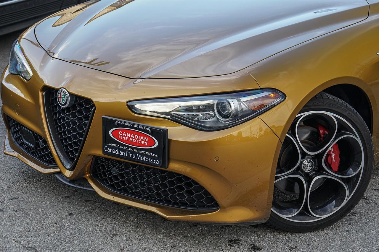 2022 Alfa Romeo Giulia Veloce AWD |NO ACCIDENT|ONE OWNER|NAVI|SUNROOF Photo2