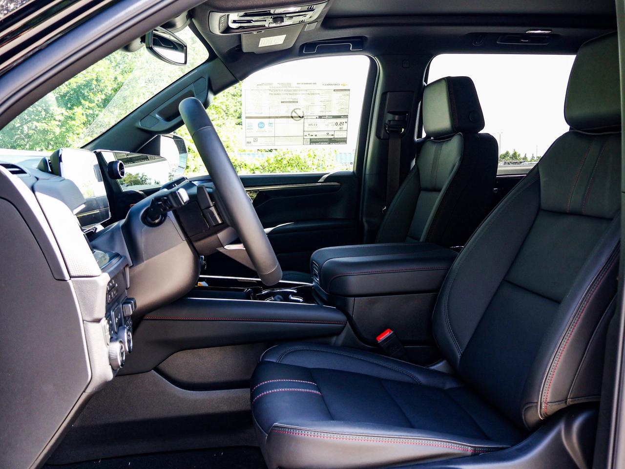 2026 Chevrolet Suburban RST Photo