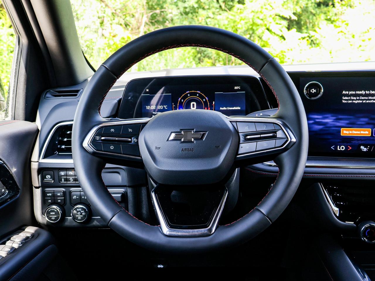 2026 Chevrolet Suburban RST Photo