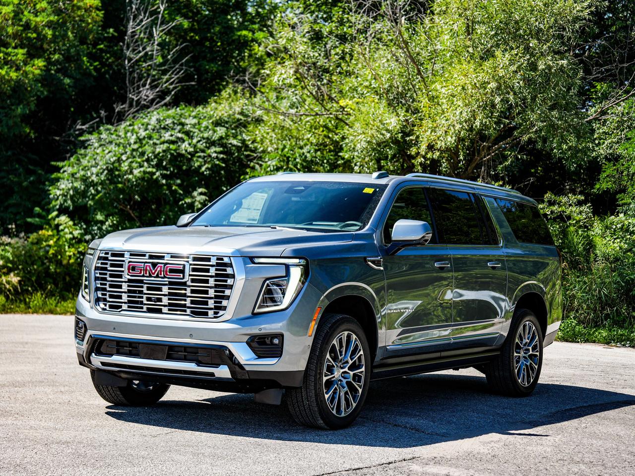 2026 GMC Yukon XL Denali Photo